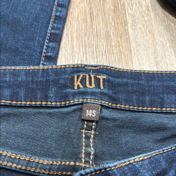 Kut from the Kloth Size 14 Blue Boot Cut Jeans with Classic Style - Picture 2 of 14